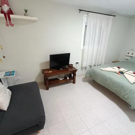 Apartamento En Planta Baja * Pineda de Mar